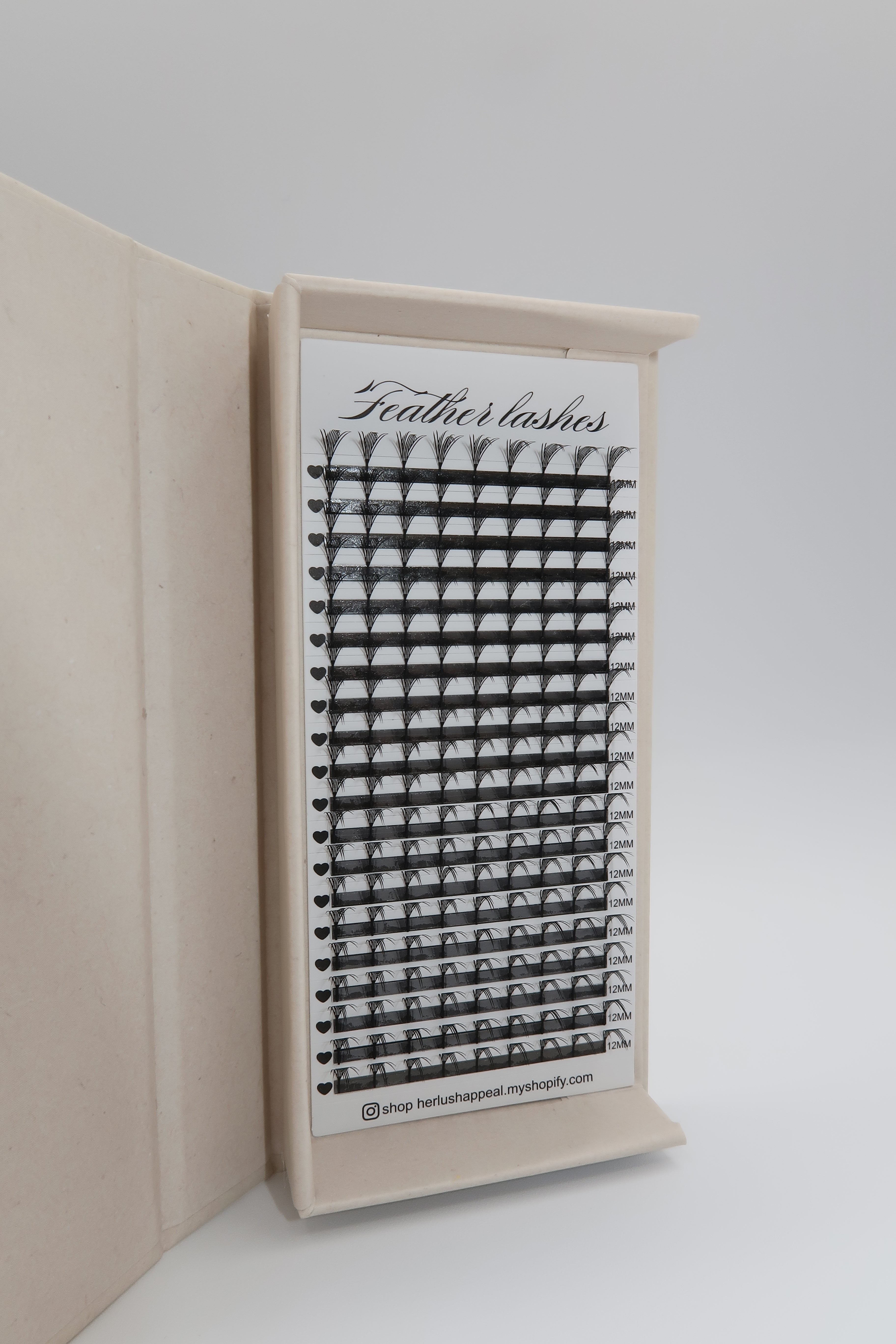 Anime Feather Lashes