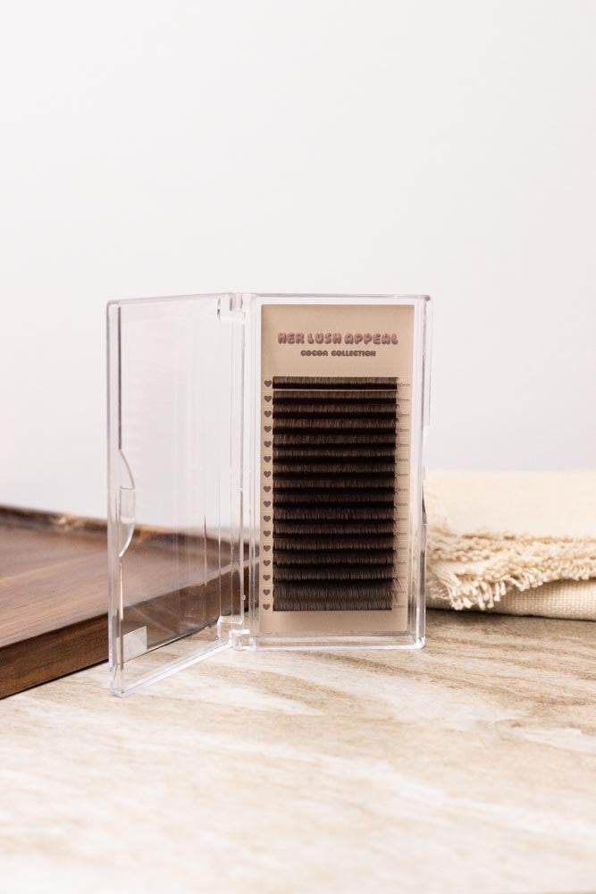 CLEARANCE Cocoa Lash Tray